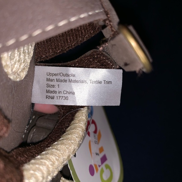 ‼️ No Longer Available ‼️Baby Sandals.Size one. - Picture 3 of 3